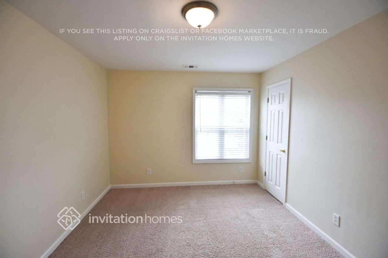 2380 Thornberry Dr - Photo 5 of 11