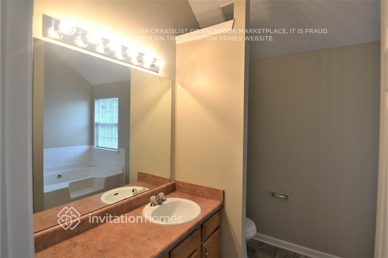 3668 Gray Birch Dr - Photo 7 of 9