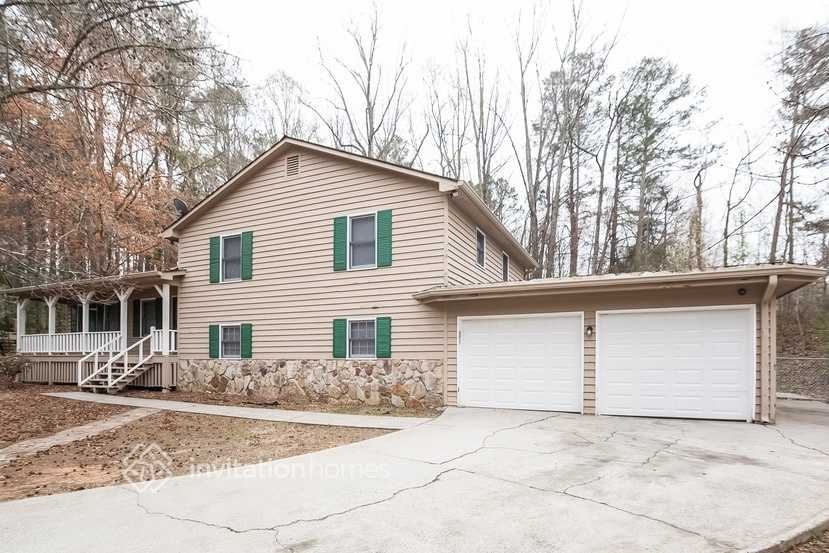 2251 Rock Creek Dr Sw - Photo 2 of 27