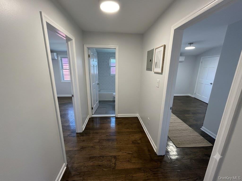 14302 222nd St - Photo 6 of 11