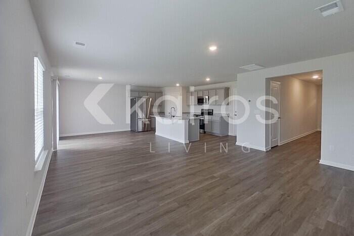 45 Springdale Rd - Photo 5 of 29