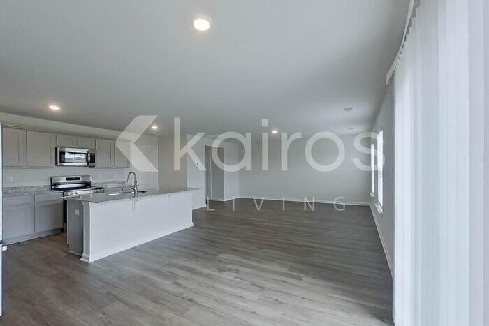 45 Springdale Rd - Photo 7 of 29