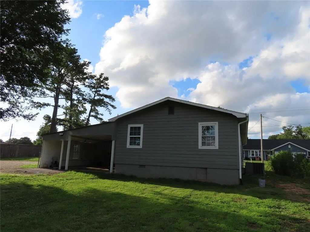 1106 W Olrich St - Photo 5 of 20