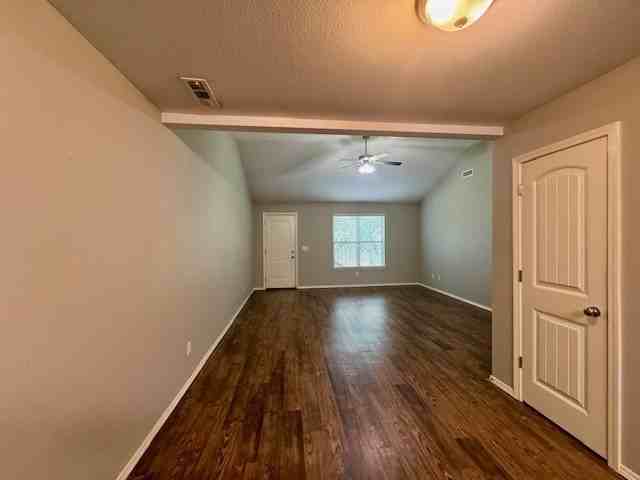 3102 Sw Amberwood Ave #1 - Photo 5 of 16