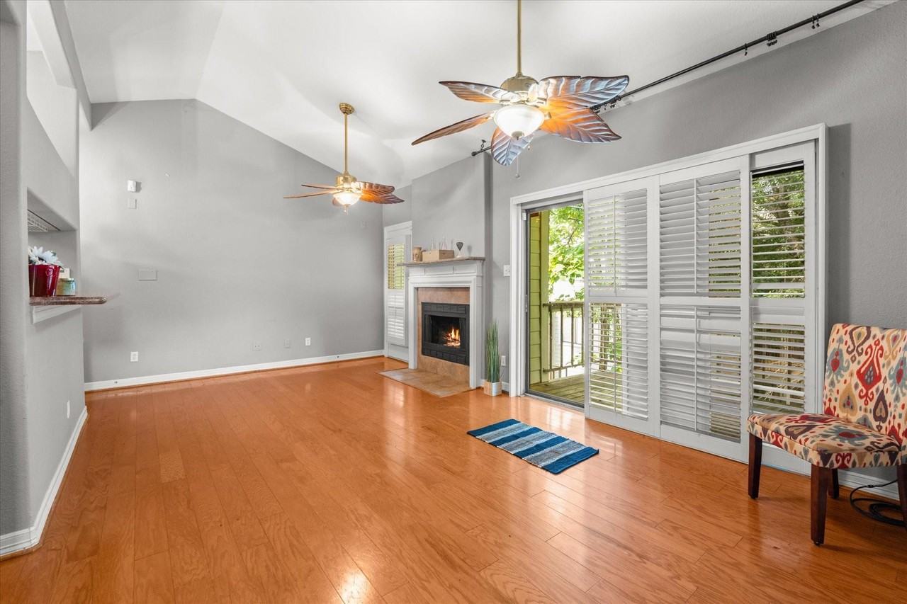 3500 Tangle Brush Dr ##144 - Photo 4 of 14