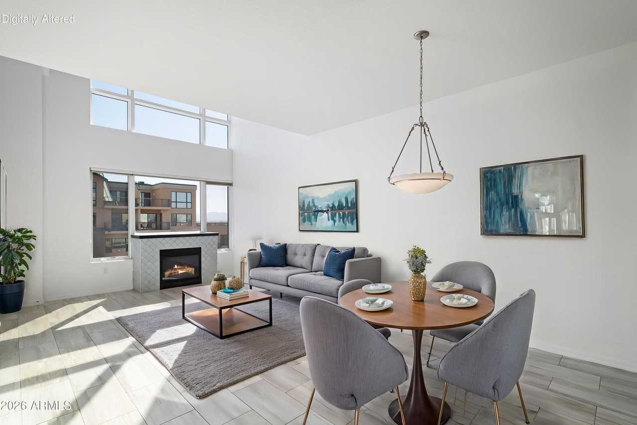 17 W Vernon Ave #619