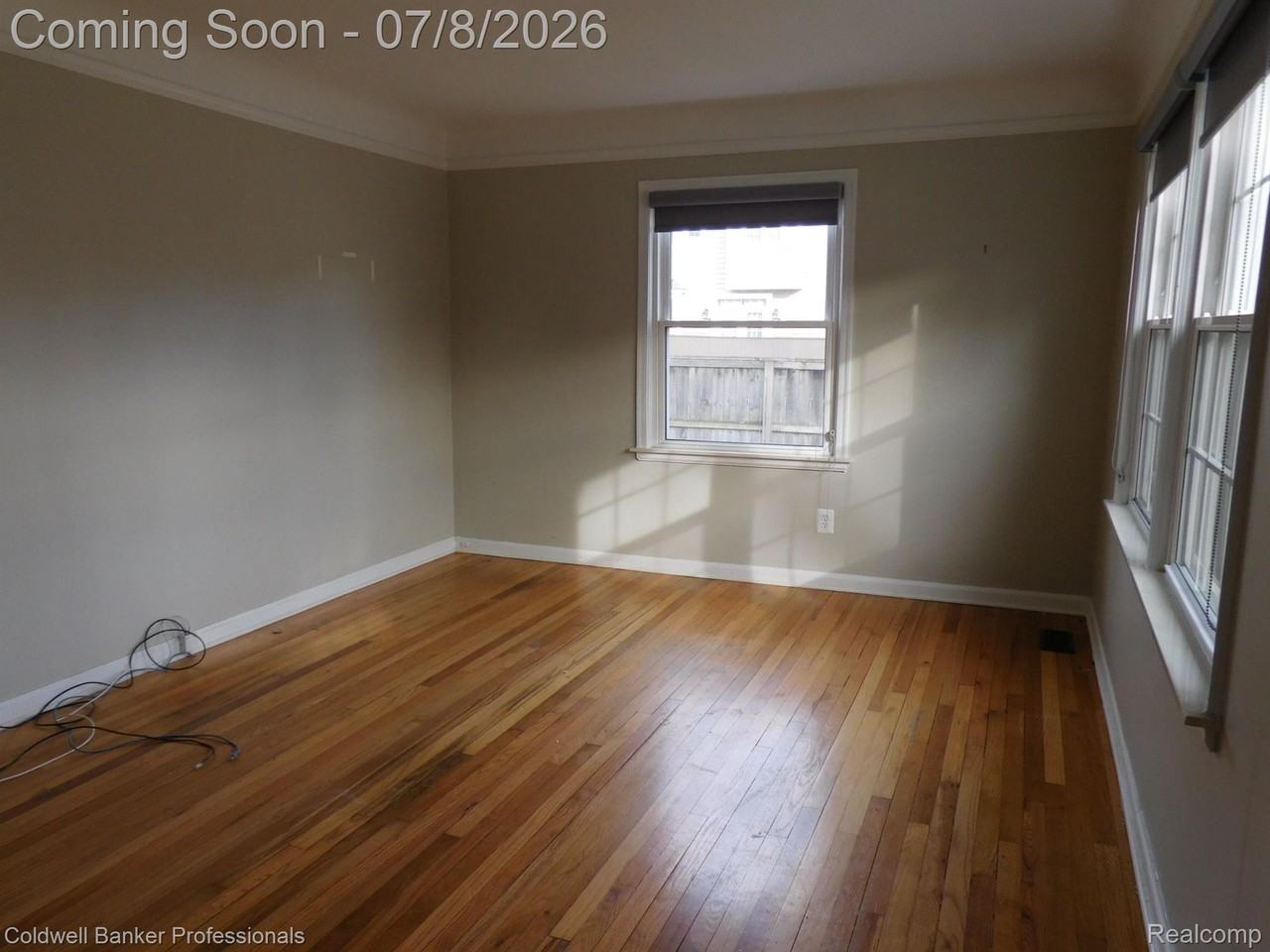 1591 Webster St - Photo 5 of 32