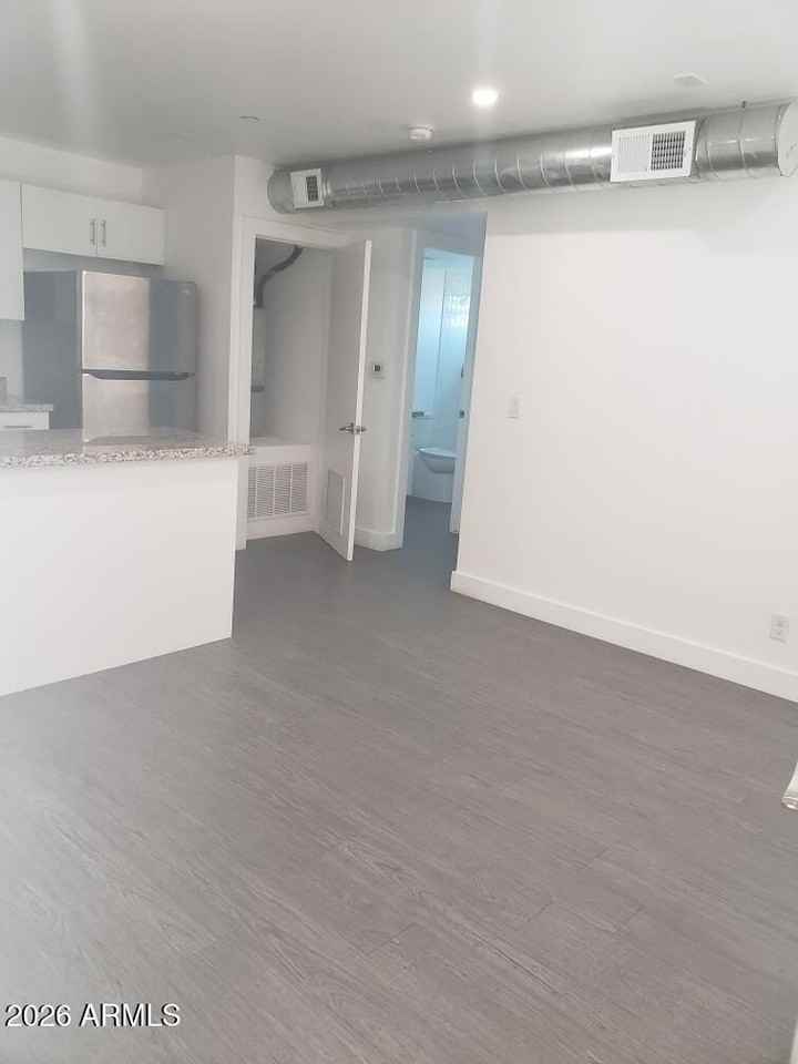 622 N 9th Ave #206 - Photo 4 of 13