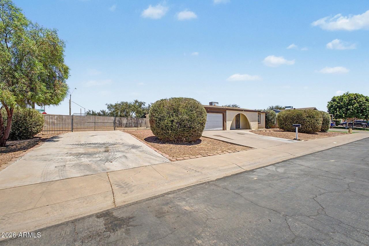 7014 W Palo Verde Dr - Photo 7 of 41
