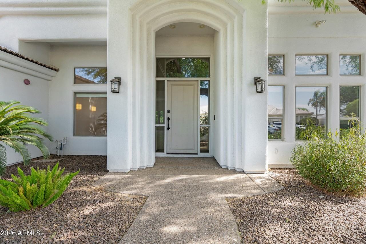 9470 E Bloomfield Rd - Photo 4 of 49