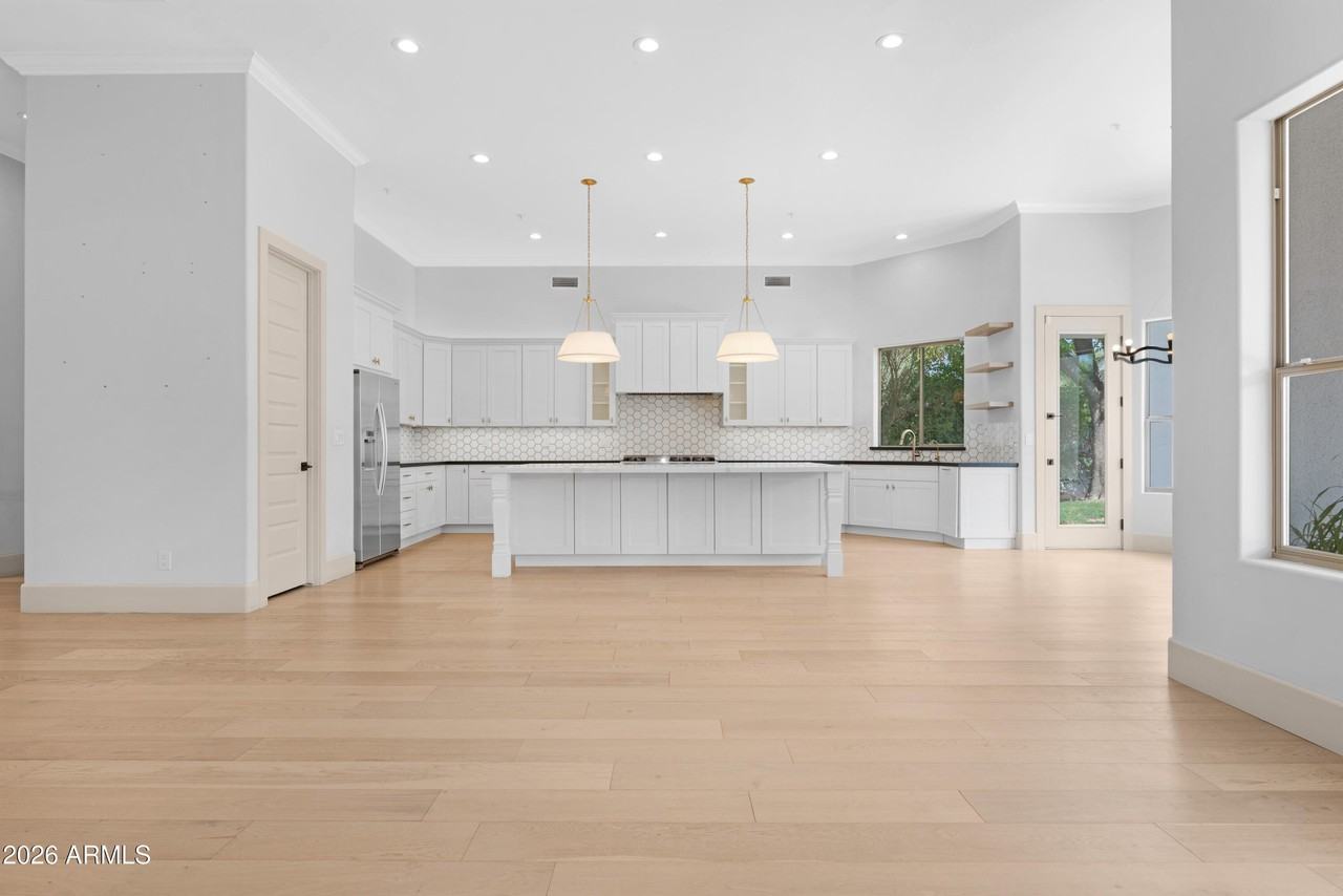 9470 E Bloomfield Rd - Photo 6 of 49