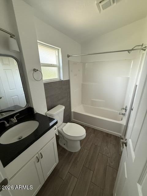 2308 N 28th Pl #3 - Photo 6 of 11
