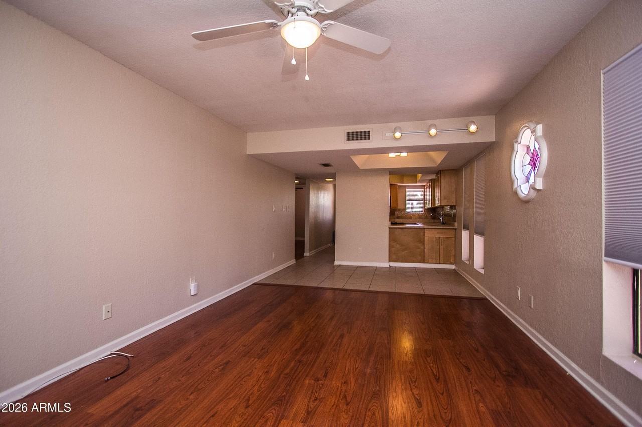 7755 E Thomas Rd #18 - Photo 6 of 26