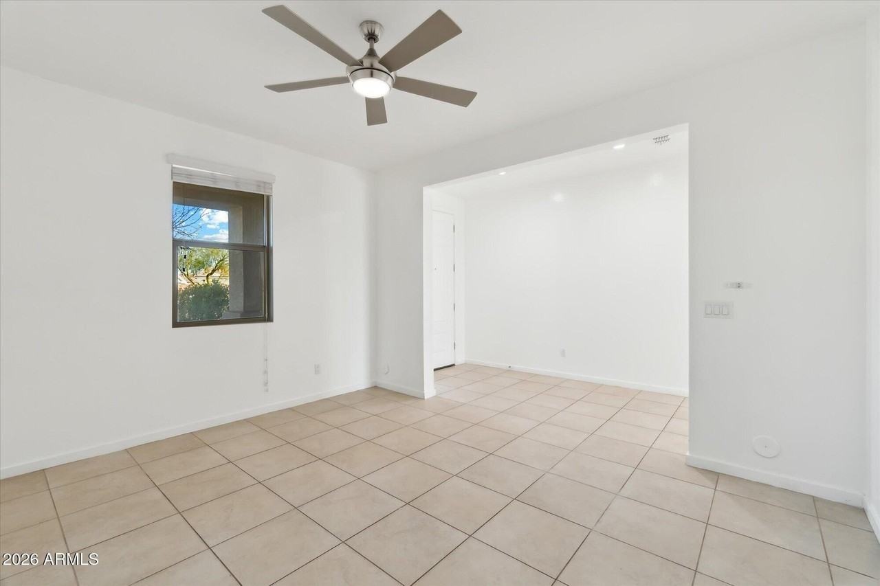 37292 N Yellowstone Dr - Photo 3 of 50