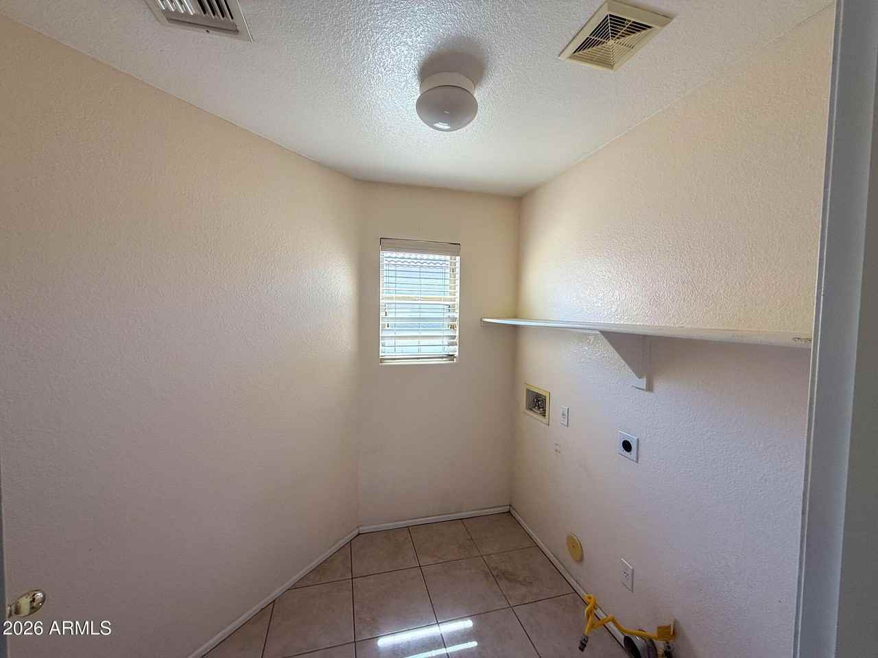 1330 E Santa Fiore St - Photo 4 of 20