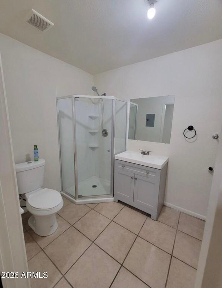 1837 N Spring #202 - Photo 7 of 10
