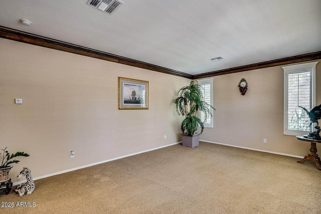 2892 E Beechnut Pl - Photo 5 of 50