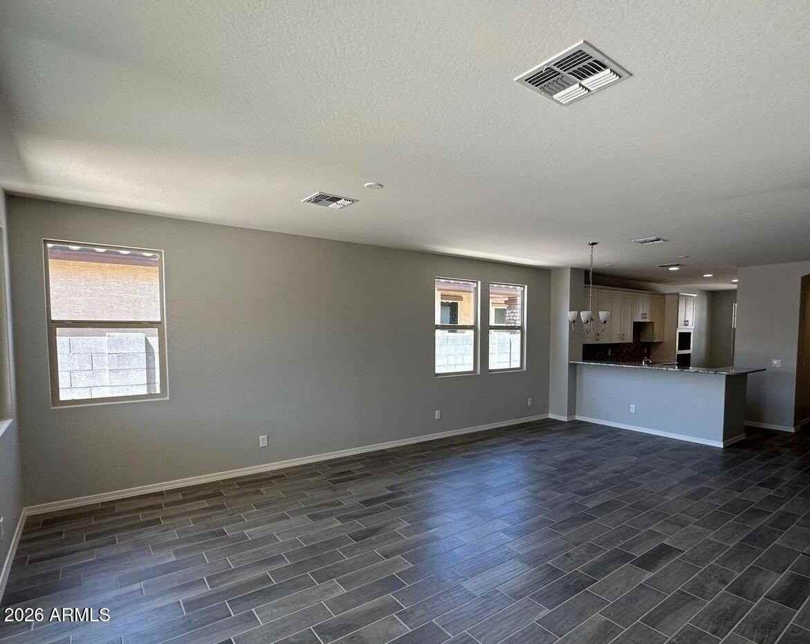 3439 W Oil Well Rd - Photo 3 of 16