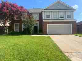 featured image of 3222 Mapleridge Dr