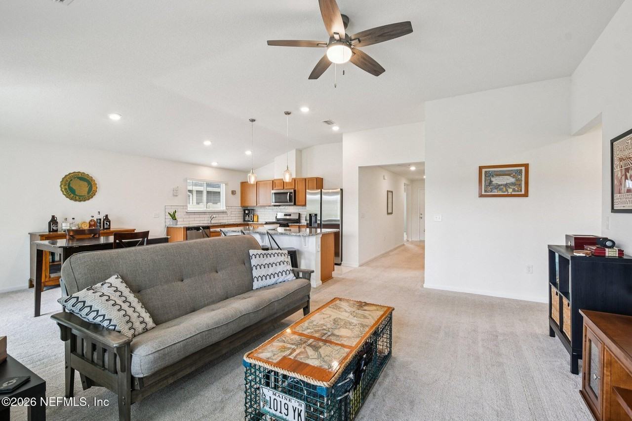 2635 Windsor Lakes Way - Photo 6 of 49