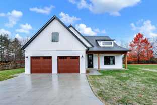 2110 S Smith Rd - Photo 1 of 1