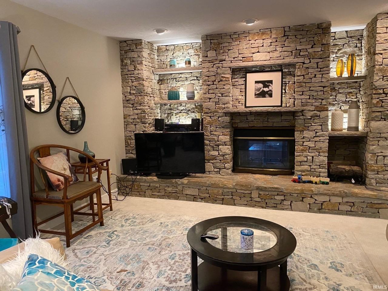 2206 E Autumn Dr - Photo 2 of 23