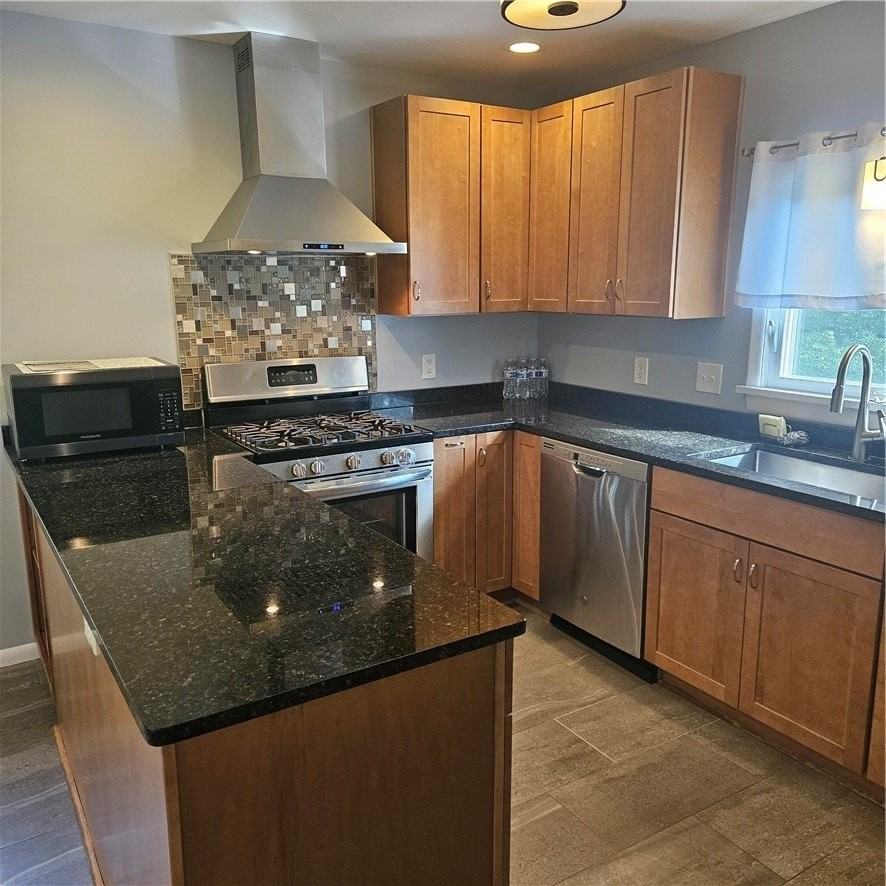 80 David Ave - Photo 2 of 32
