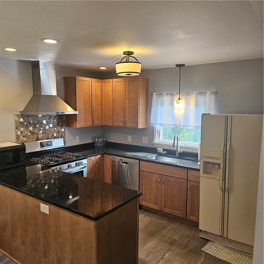 80 David Ave - Photo 3 of 32