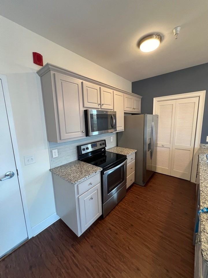 15 11th St #A - Photo 6 of 29