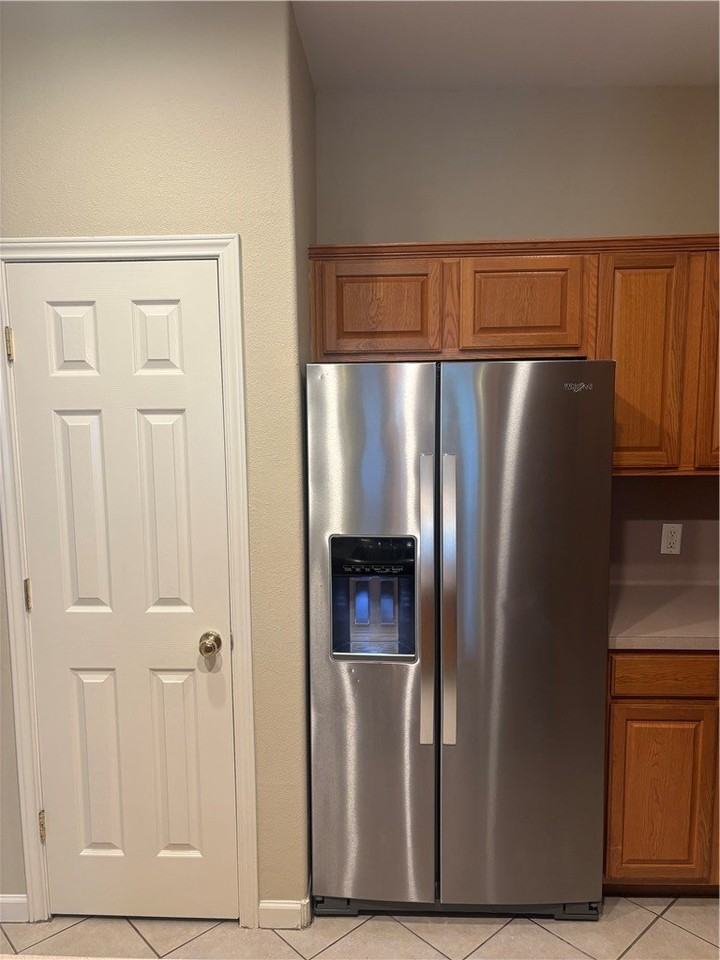 931 Moore Ave - Photo 6 of 23