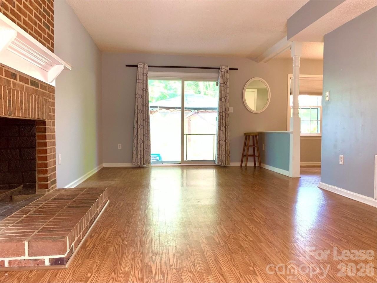 5323 Caradon Dr - Photo 5 of 33