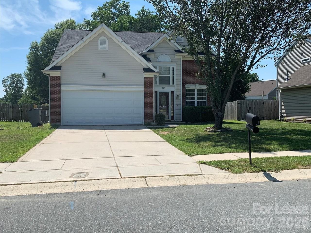 8815 Firestreak Dr