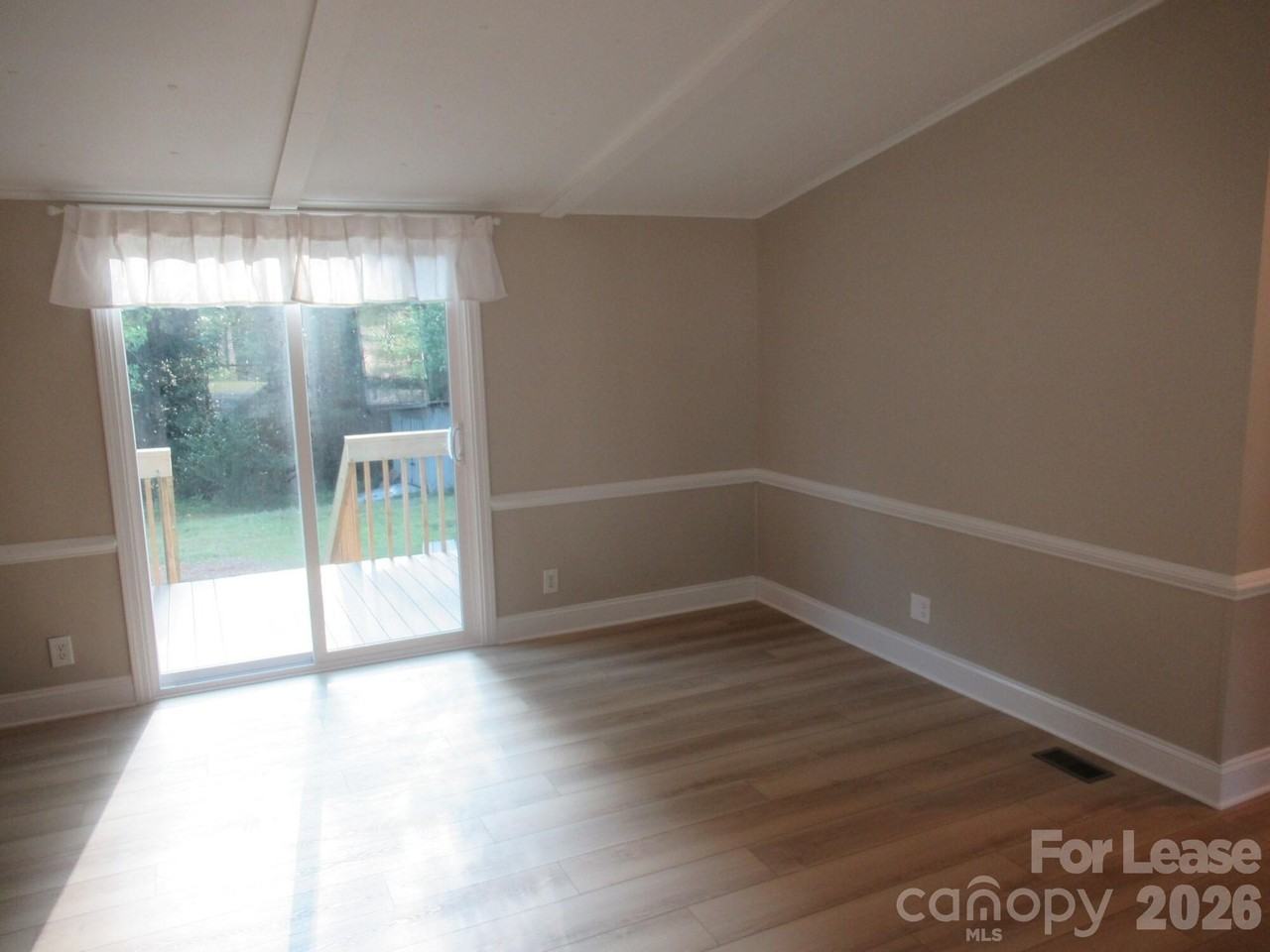 2864 Union Church Rd - Photo 7 of 30