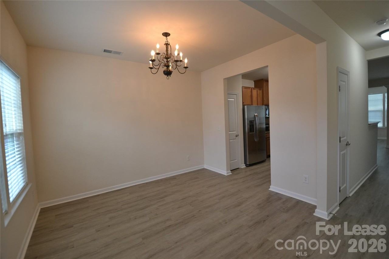 16208 Murphey Trail Ln - Photo 2 of 44