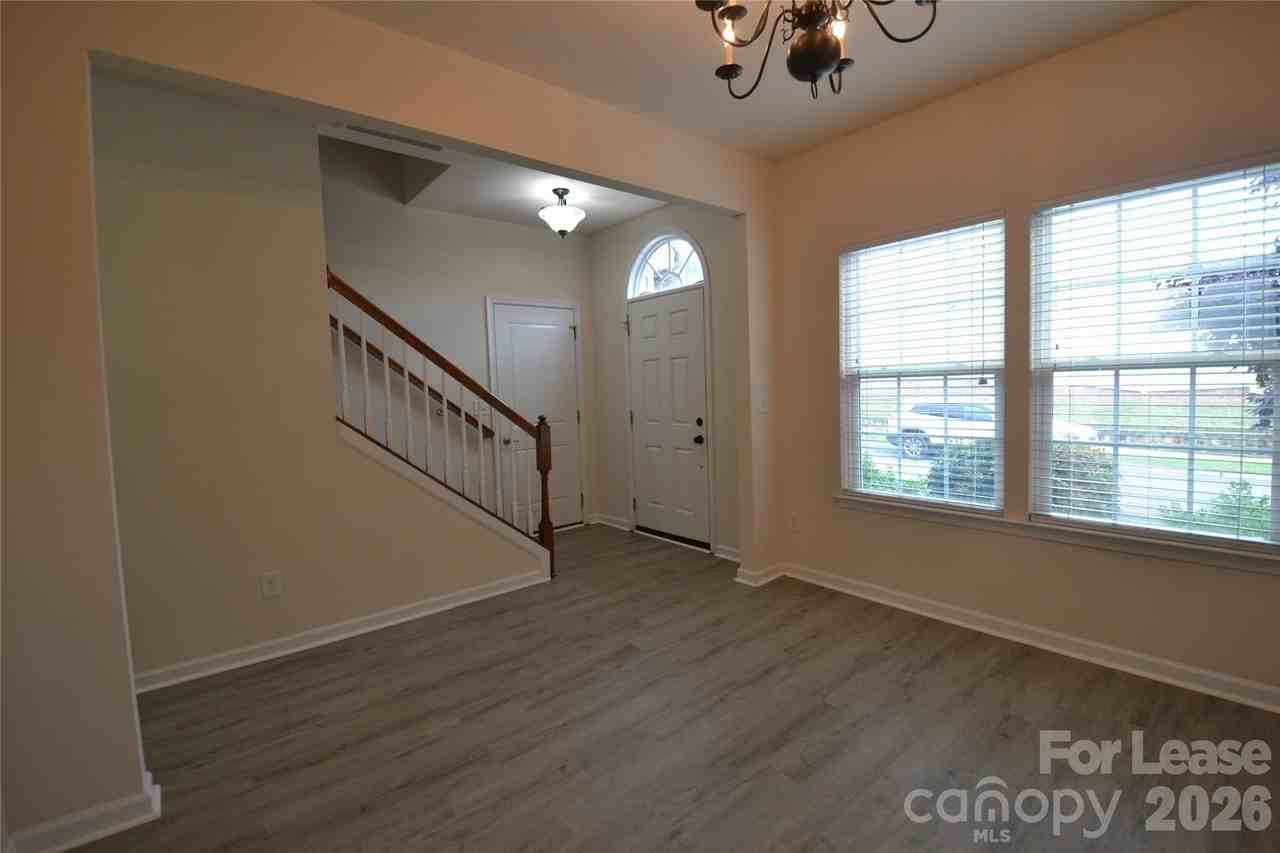 16208 Murphey Trail Ln - Photo 4 of 44
