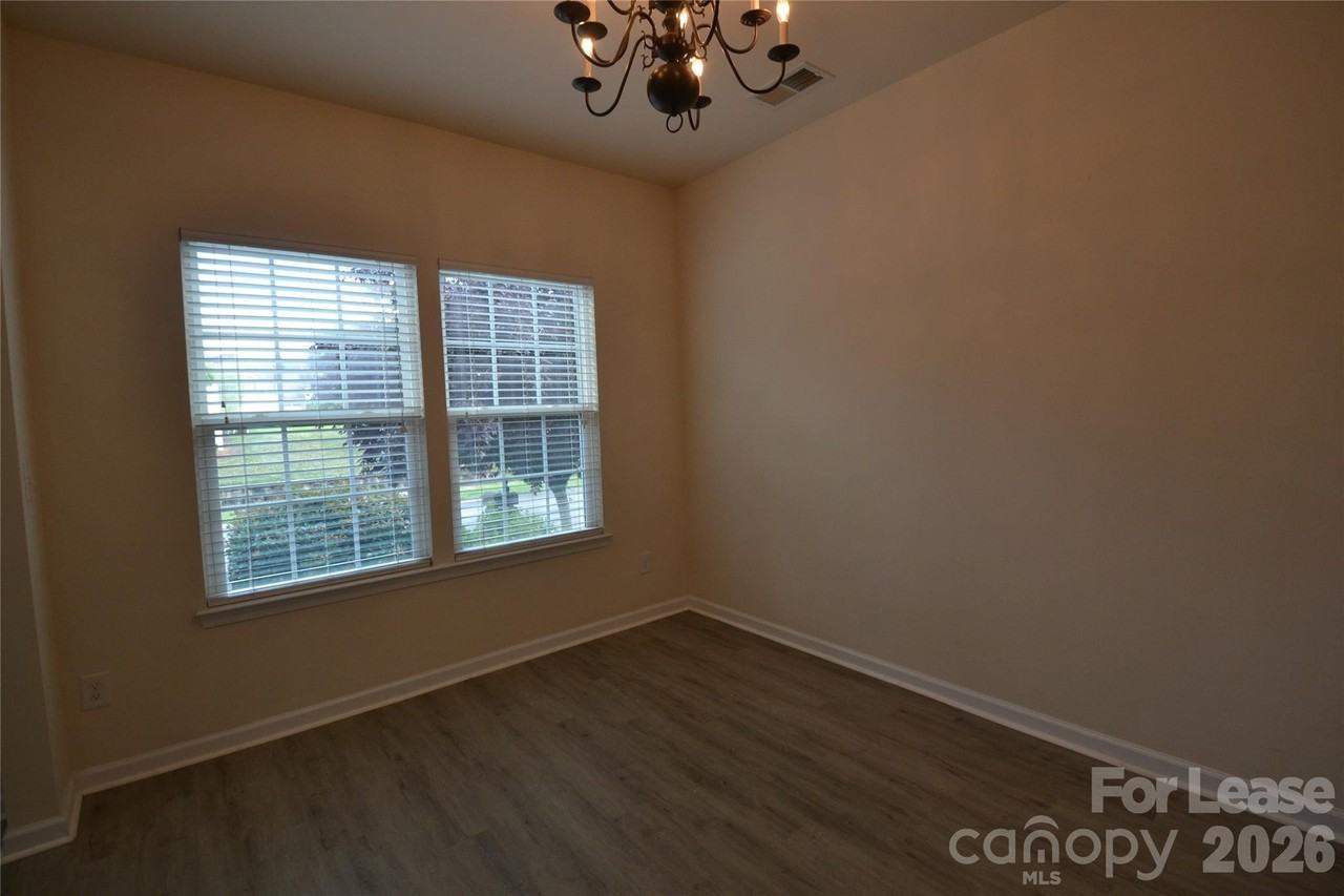 16208 Murphey Trail Ln - Photo 5 of 44
