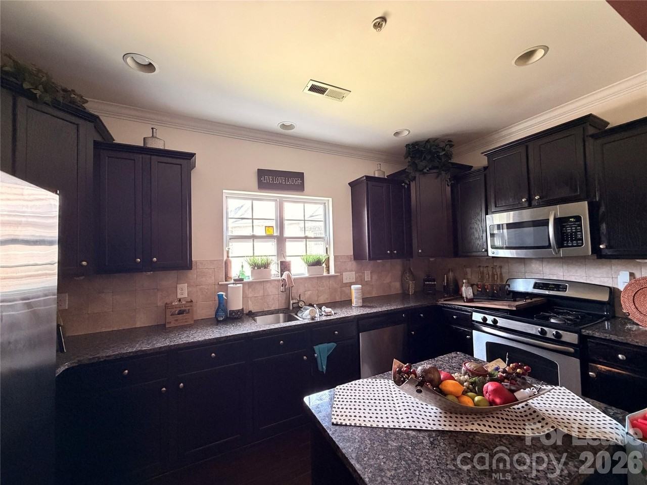 14635 Juventus St - Photo 4 of 8
