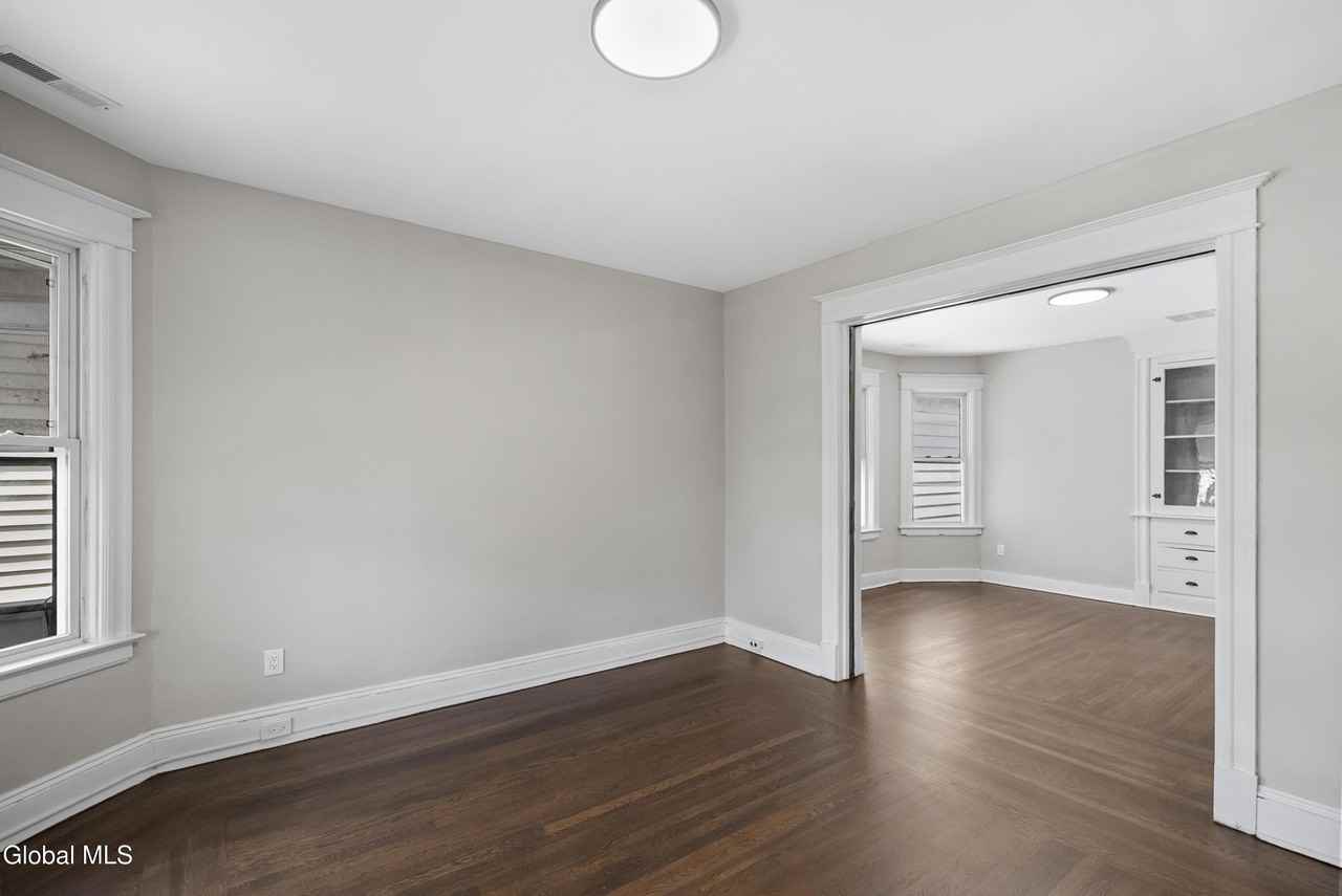 216 Delaware Ave #2 - Photo 4 of 37