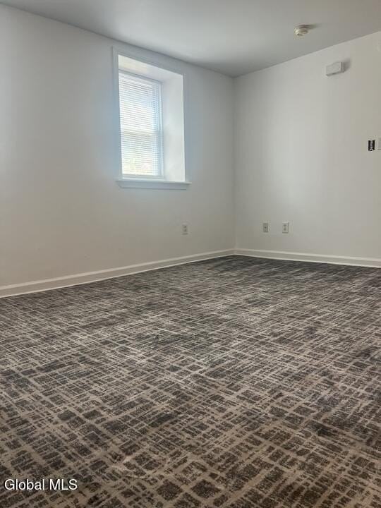31 Elm St - Photo 6 of 24