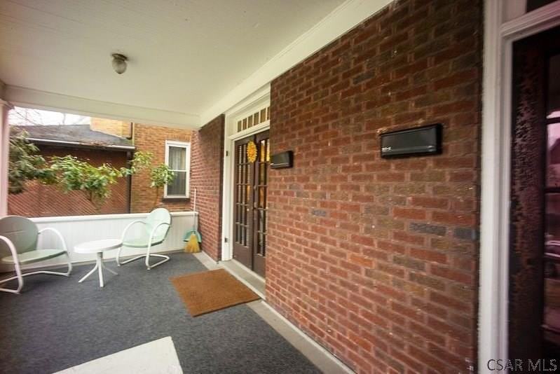 217 Mifflin St #1st - Photo 2 of 24