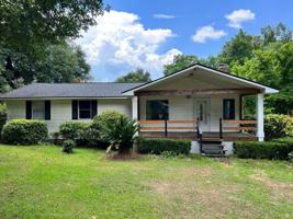 featured image of 1005 Kirby Dr