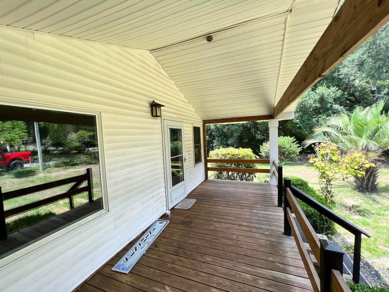 1005 Kirby Dr - Photo 4 of 26