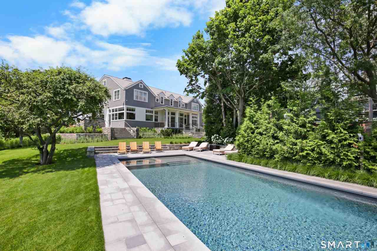 30 Edgewater Hillside - Photo 4 of 28