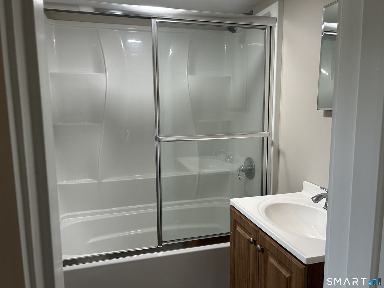6 Beech Dr #7 - Photo 7 of 16