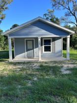 808 Ne 11th Ave - Photo 1 of 1