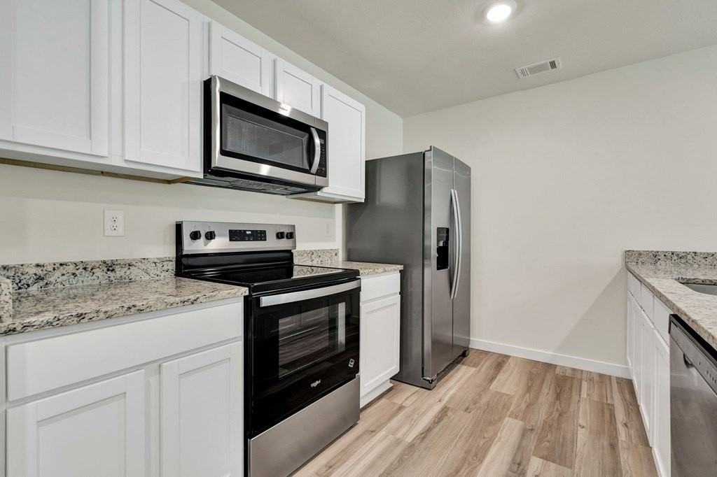 627 Fox Den Circle - Photo 5 of 34