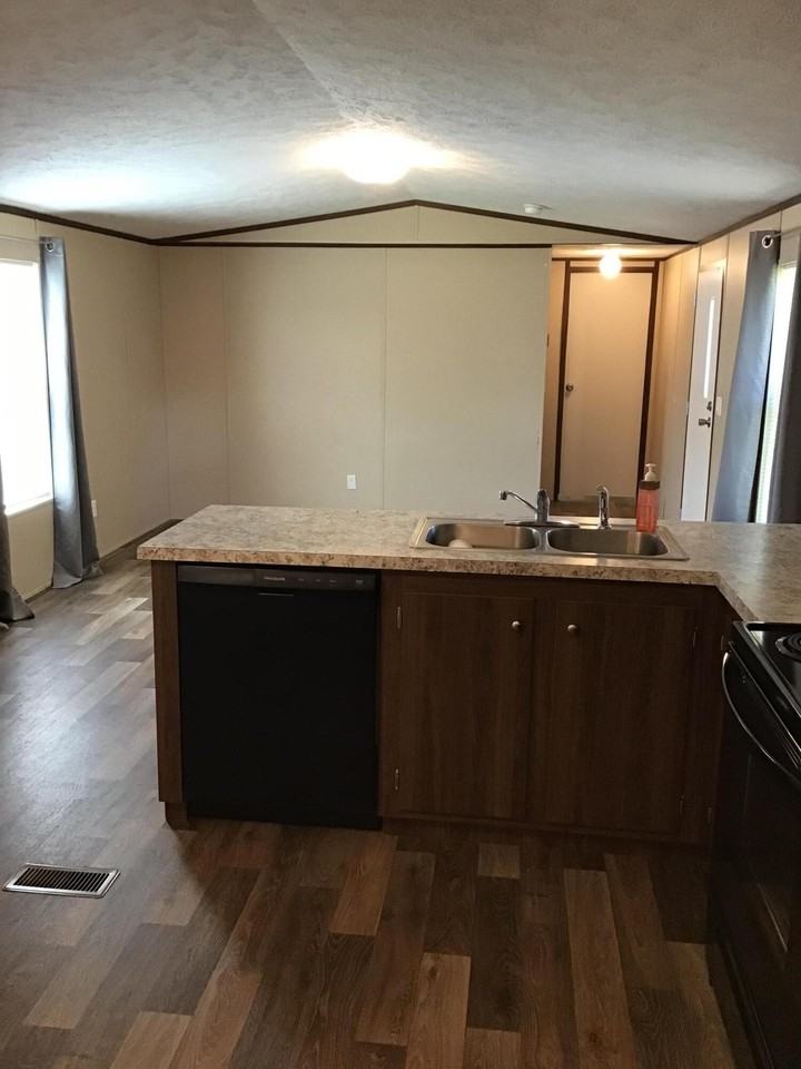 315 Juniper Dr - Photo 7 of 19