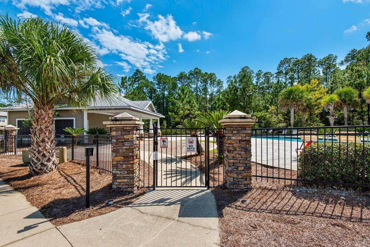 118 Date Palm Ln - Photo 3 of 39