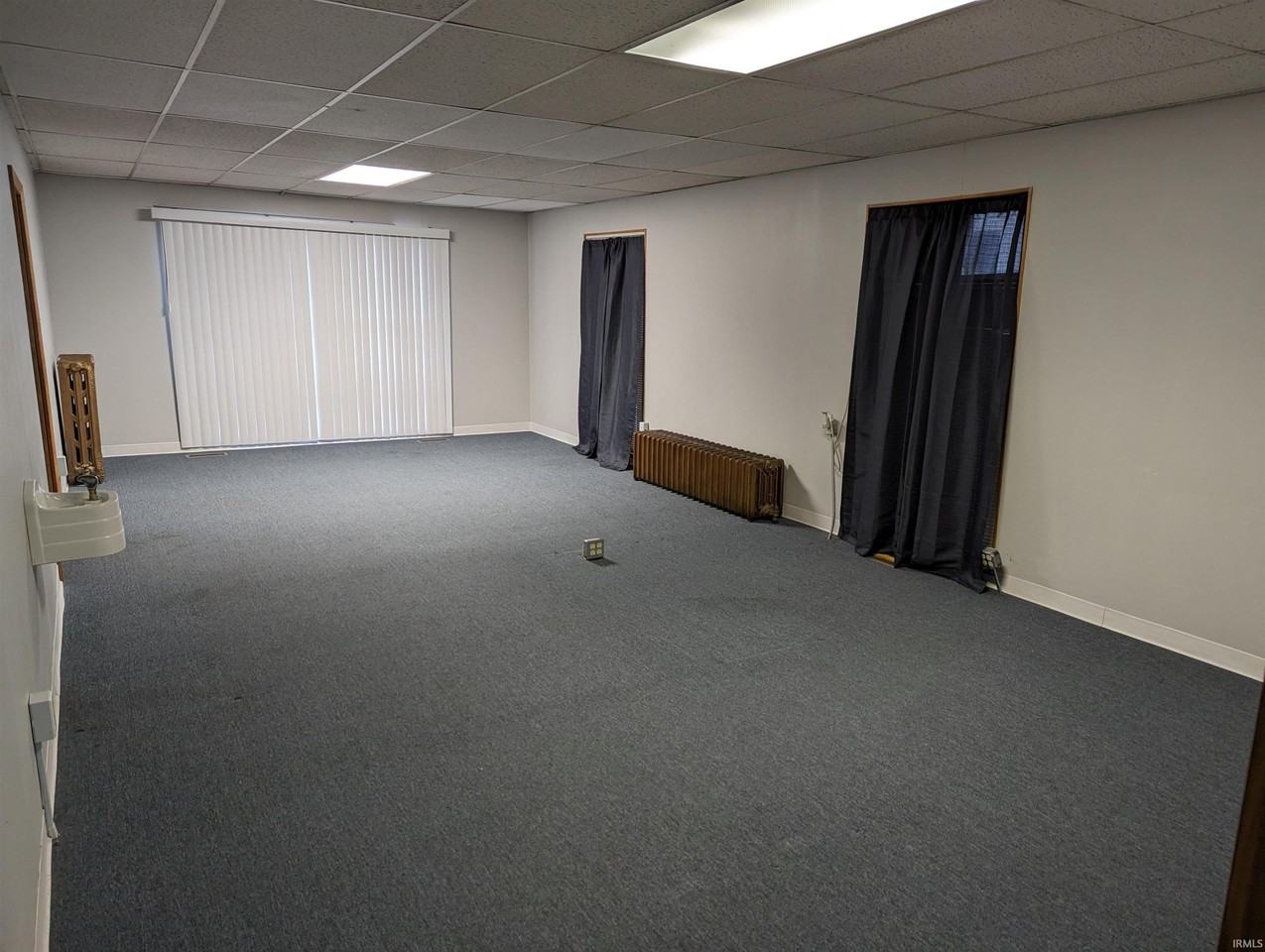 209 S 2nd St - Photo 2 of 17