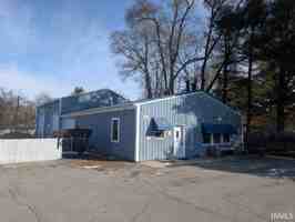featured image of 1640 E Bristol St